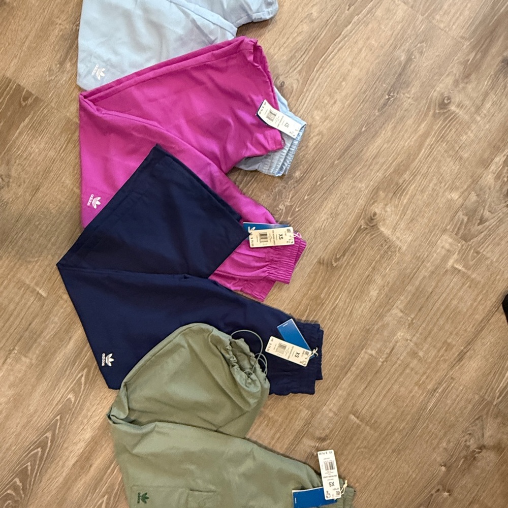 BRAND NEW WITH TAGS Adidas originals cargo pants, size XS